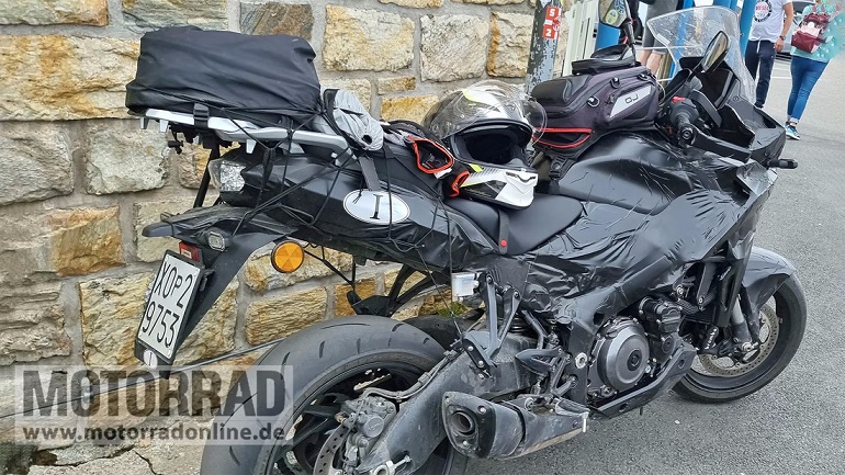 Κατασκοπευτικές φωτογραφίες της νέας Suzuki GSX-S 1000 T